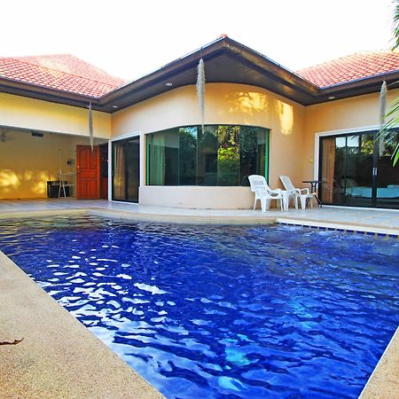Cosy Beach Pool Villas By Pattaya Sunny Rentals Exterior foto