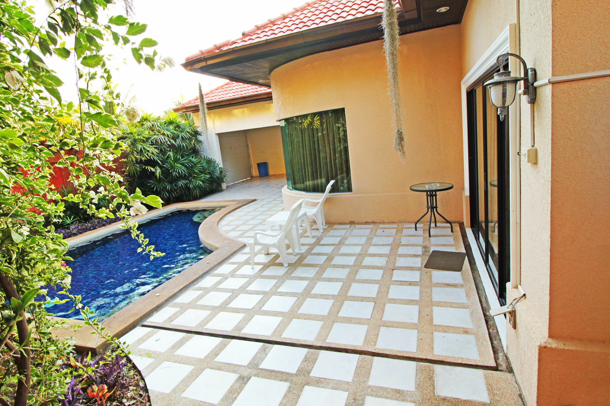 Cosy Beach Pool Villas By Pattaya Sunny Rentals Exterior foto